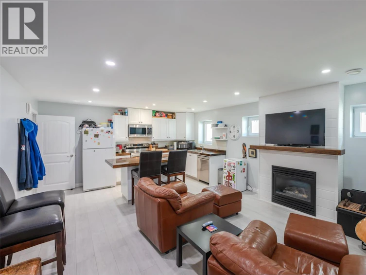 564 Alexander Avenue, Penticton, BC, V2A 1E5 - 40