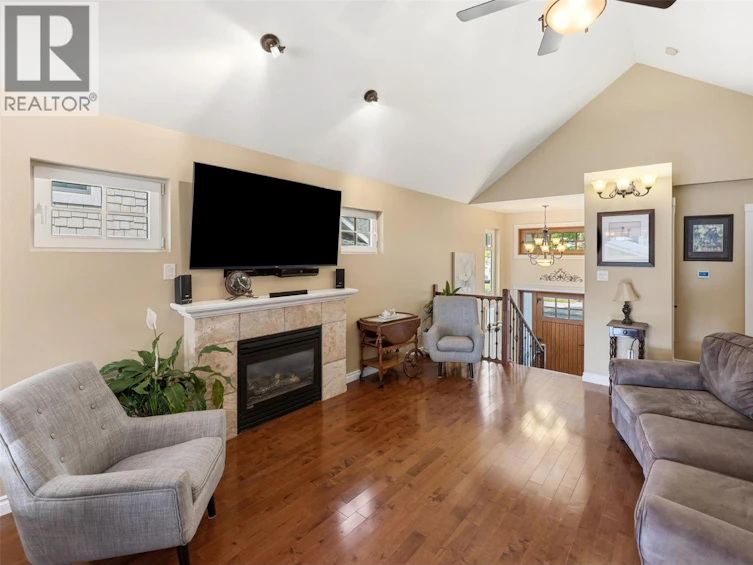 564 Alexander Avenue, Penticton, BC, V2A 1E5 - 11