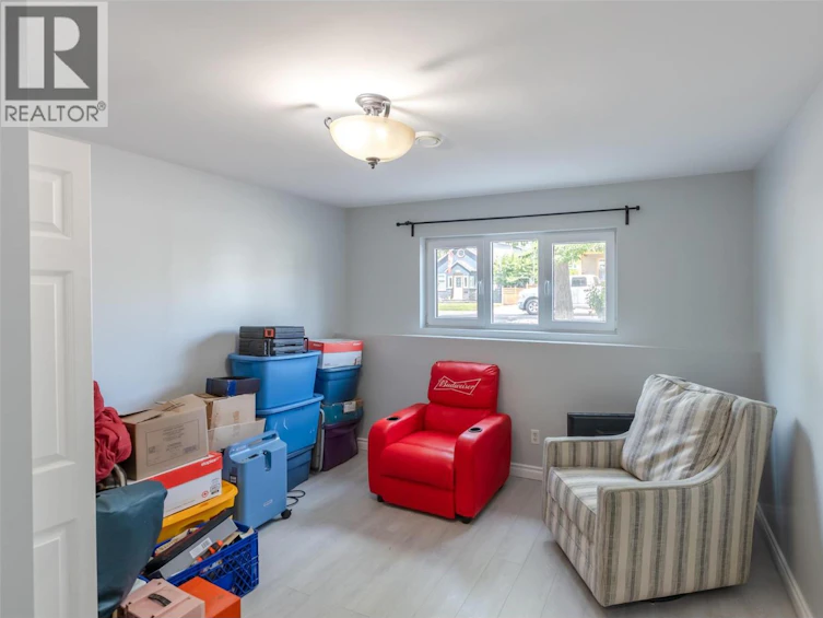 564 Alexander Avenue, Penticton, BC, V2A 1E5 - 43