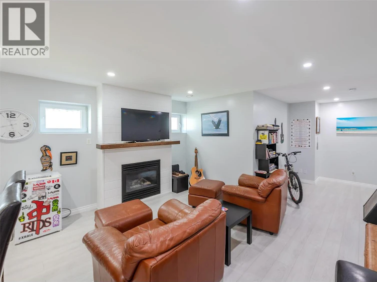 564 Alexander Avenue, Penticton, BC, V2A 1E5 - 39