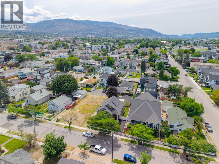 564 Alexander Avenue, Penticton, BC, V2A 1E5 - 54