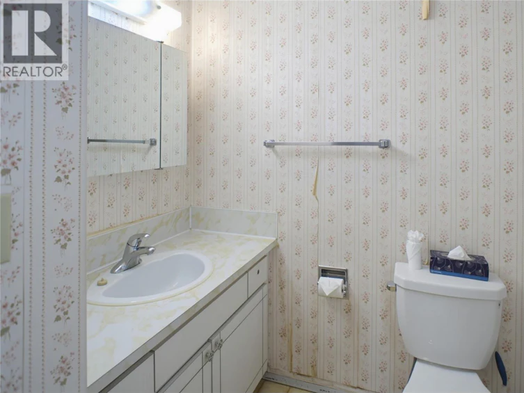 217 Mcgill Road, Kamloops, BC, V2C 1M2 - 8