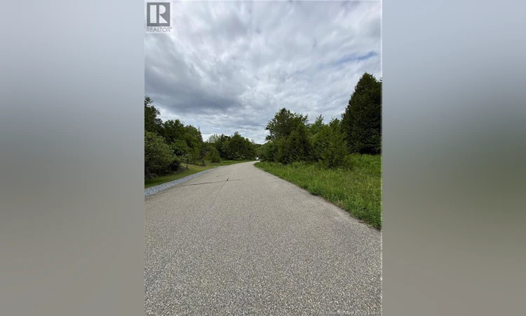 A-21 Fox Point Road