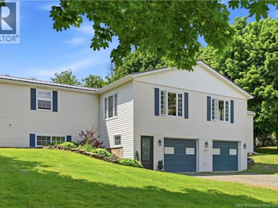 211 Pleasant - 3