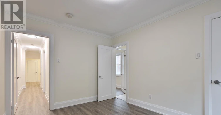 MAIN-4 Oriole Crescent, Toronto, ON, M5P 1L5 - 22