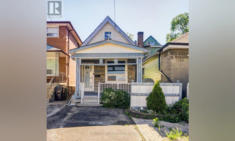 19 Robinson Avenue