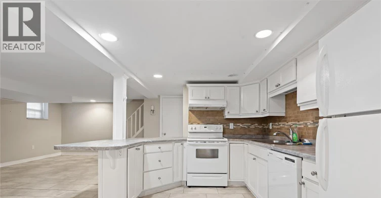 LOWER-282 Rossini, Windsor, ON, N8N 2Z1 - 11