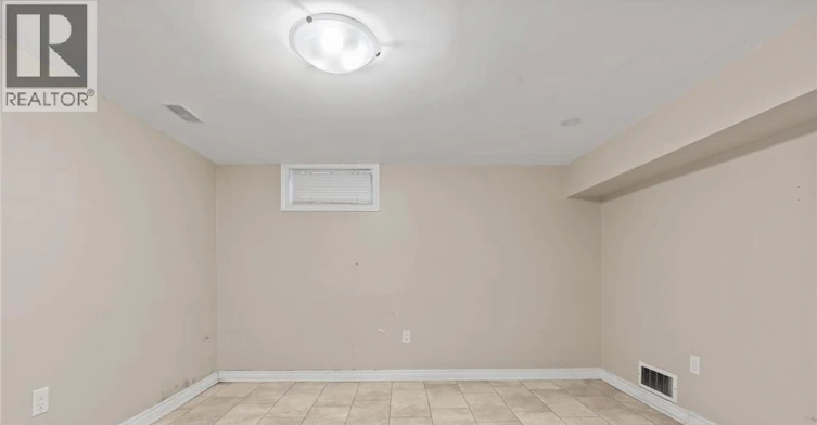 LOWER-282 Rossini, Windsor, ON, N8N 2Z1 - 5