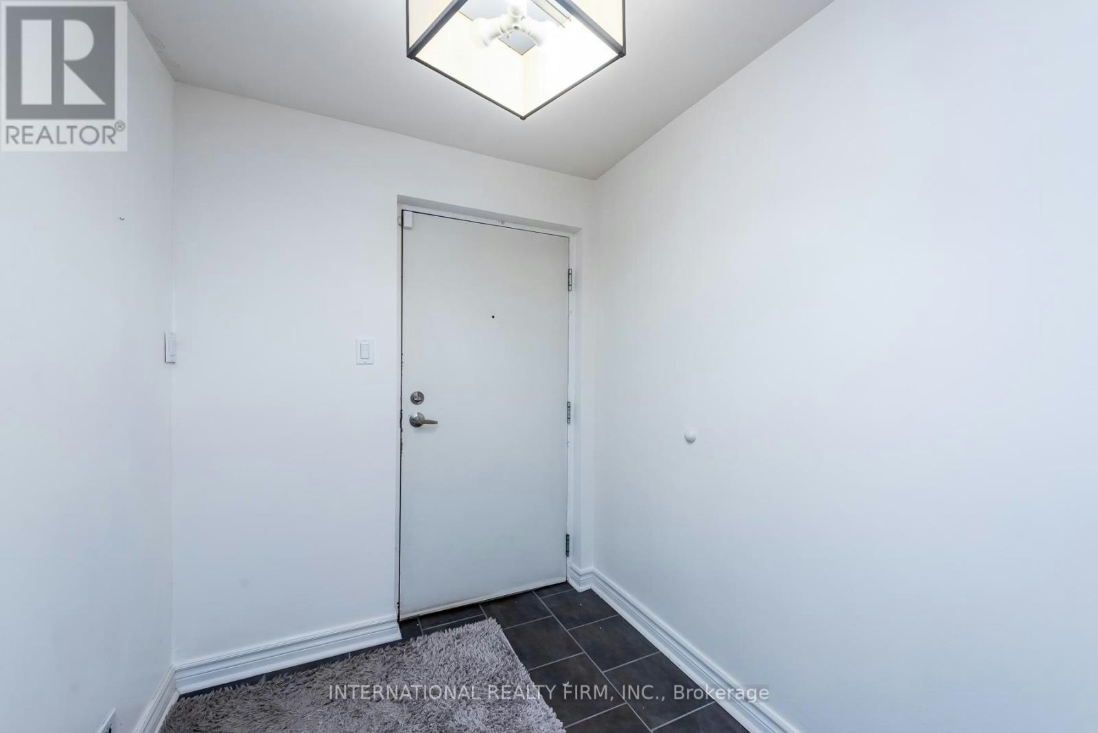 15-6855 Glen Erin Drive, Mississauga, ON, L5N 1P6 - 14