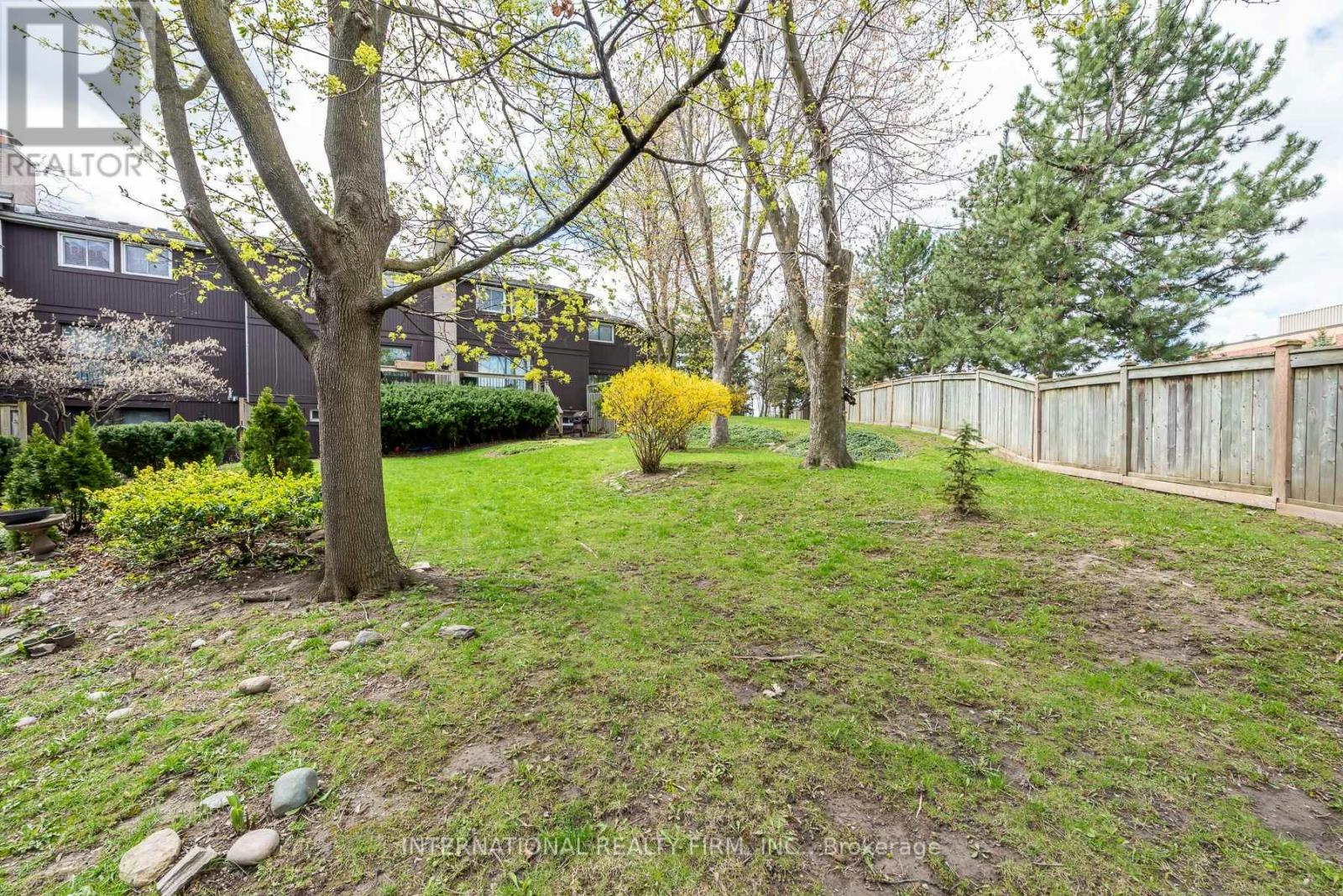 15-6855 Glen Erin Drive, Mississauga, ON, L5N 1P6 - 22