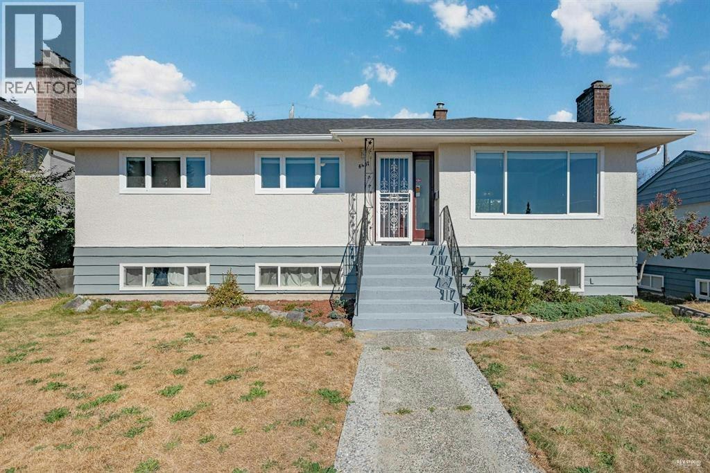 6407 Clinton Street, Burnaby, BC, V5E 1A3