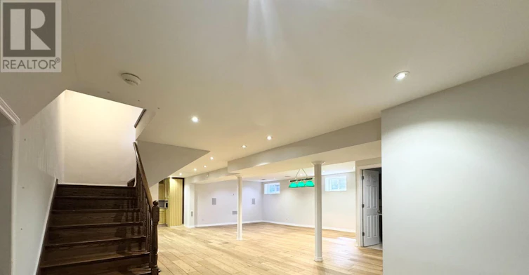 25 Cheval Drive, Toronto, ON, M3B 1R5 - 26
