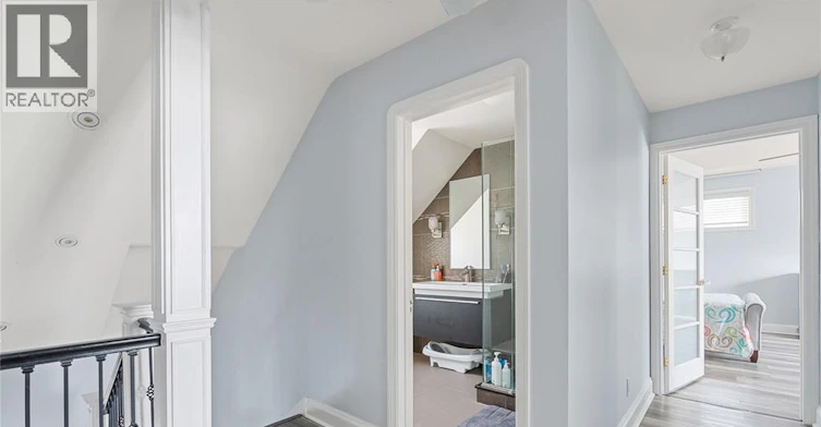 UPPER-282 Rossini, Windsor, ON, N8N 2Z1 - 26