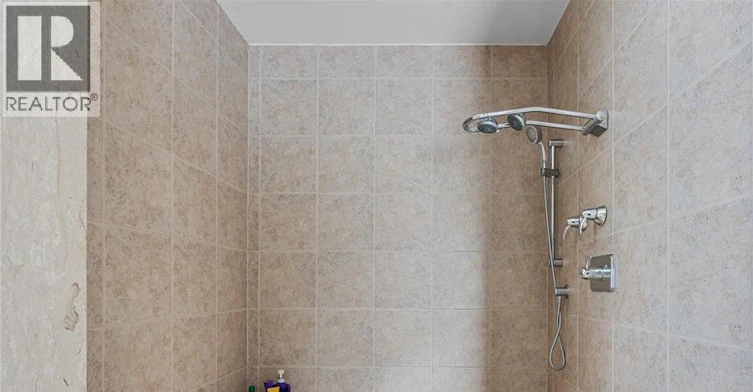 UPPER-282 Rossini, Windsor, ON, N8N 2Z1 - 32