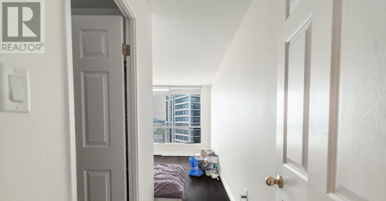 2202-101 Subway Crescent, Toronto, ON, M9B 6K4 - 9