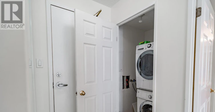 2202-101 Subway Crescent, Toronto, ON, M9B 6K4 - 5