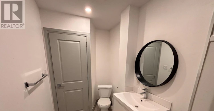 UPPER-14 Elmwood Avenue, St. Catharines, ON, L2R 2T7 - 12