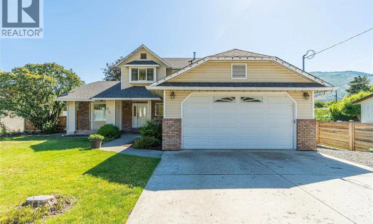 3225 Hargraves Place
