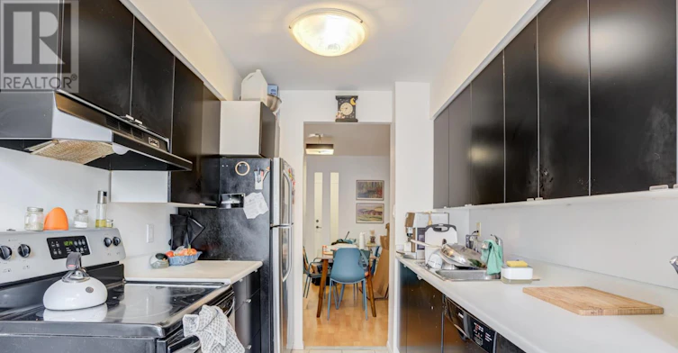 803-633 Bay Street, Toronto, ON, M5G 2G4 - 22