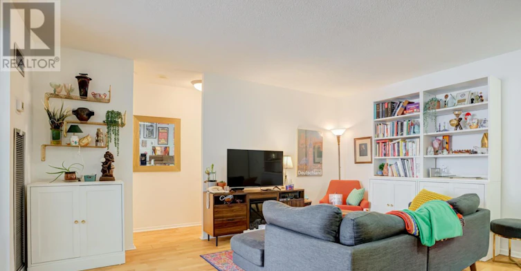 803-633 Bay Street, Toronto, ON, M5G 2G4 - 15