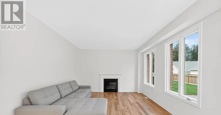 1 Wakefield Boulevard, Essa, ON, L3W 0L7 - 9