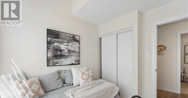 6 Esquire Way, Whitby, ON, L1R 0S7 - 34