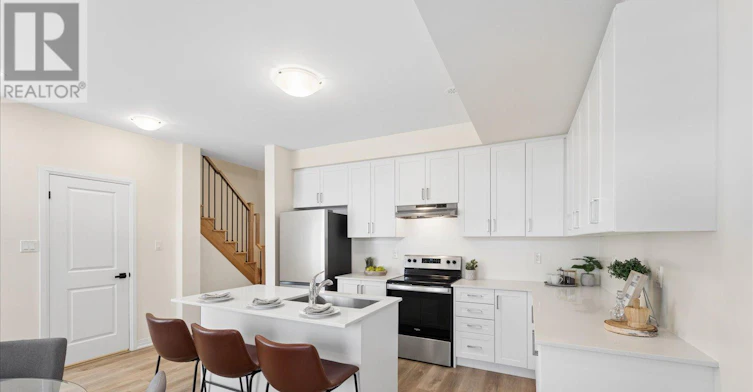 6 Esquire Way, Whitby, ON, L1R 0S7 - 13
