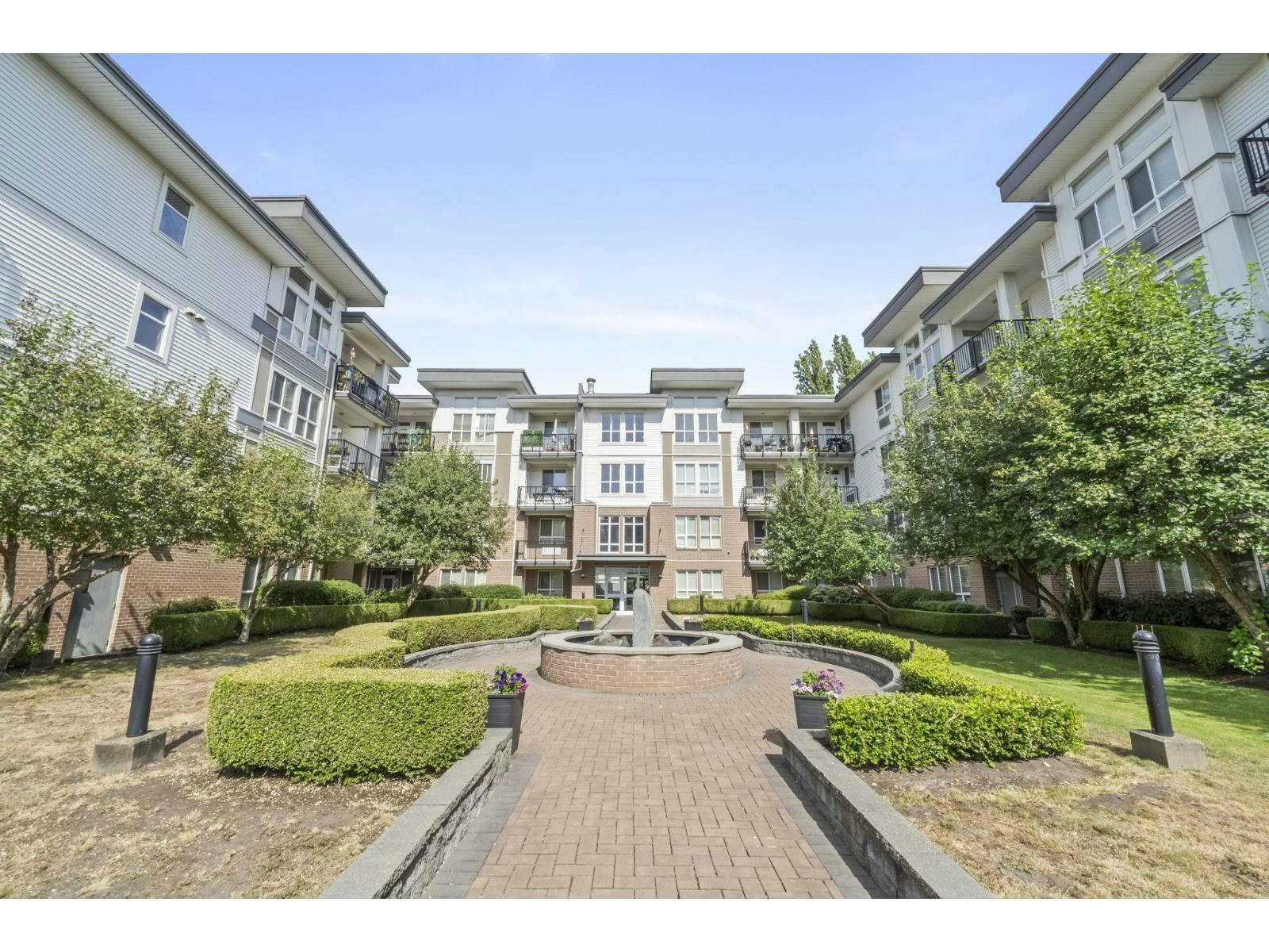 308-5430 201 Street, Langley, BC, V3A 0A2