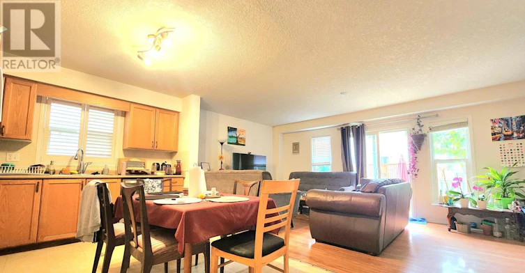 745 Laurelwood Drive, Waterloo, ON, N2V 2T9 - 2