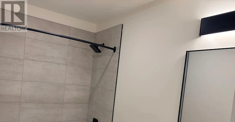 1A-243 Bradford Street, Ottawa, ON, K2B 5Z5 - 11