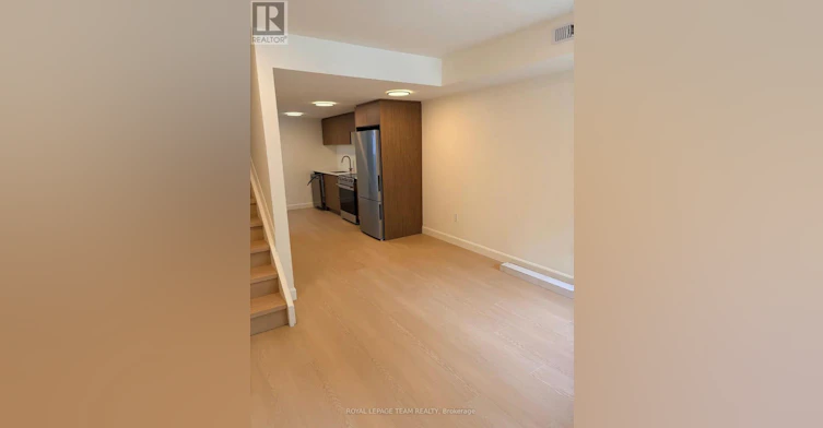 1A-243 Bradford Street, Ottawa, ON, K2B 5Z5 - 3
