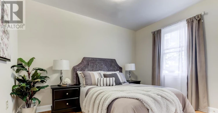 349 Horsham Avenue, Toronto, ON, M2R 1G8 - 10