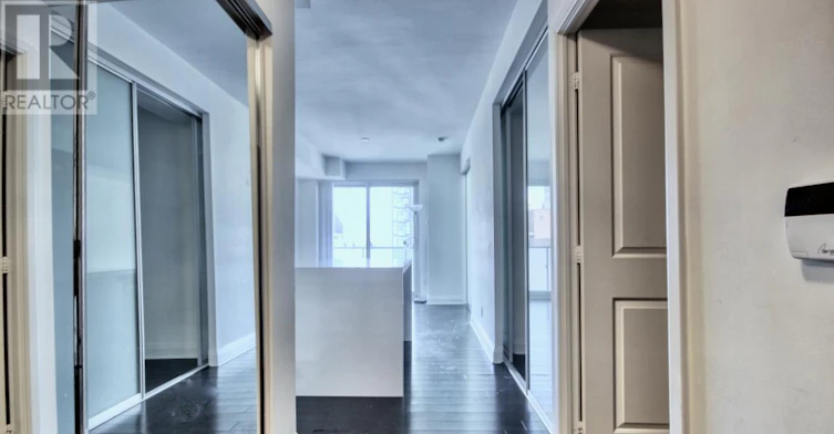 1909-1080 Bay Street, Toronto, ON, M5S 0A6 - 2