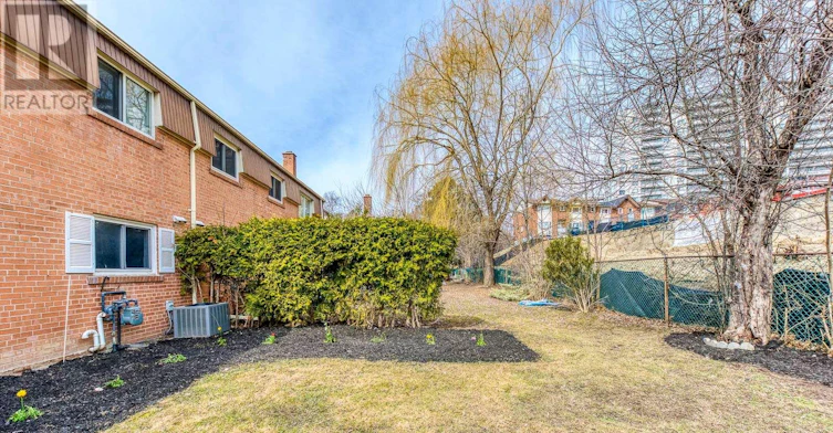 4-10 Leith Hill Road, Toronto, ON, M2J 1Z2 - 29