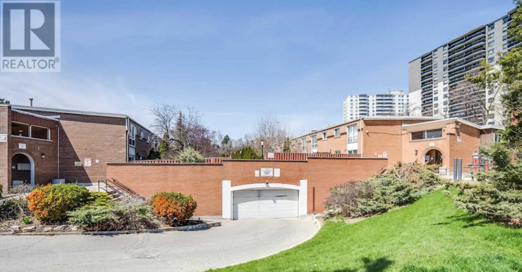 4-10 Leith Hill Road, Toronto, ON, M2J 1Z2 - 34