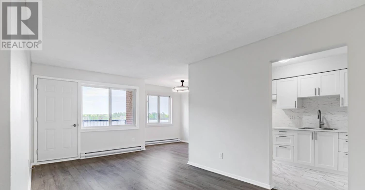 404 B-2044 Arrowsmith Drive, Ottawa, ON, K1J 7V8 - 9