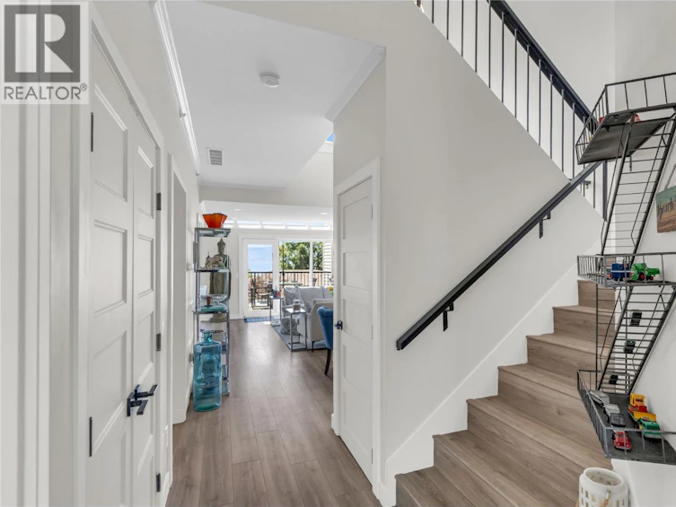 303-4004 Bluebird Road, Kelowna, BC, V1X 1X6 - 9