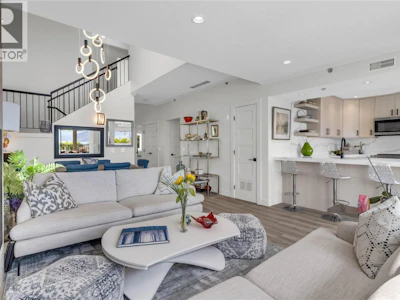 303-4004 Bluebird Road - 5