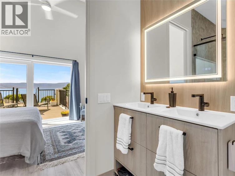 303-4004 Bluebird Road, Kelowna, BC, V1X 1X6 - 43