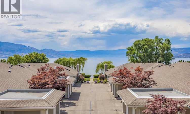 303-4004 Bluebird Road
