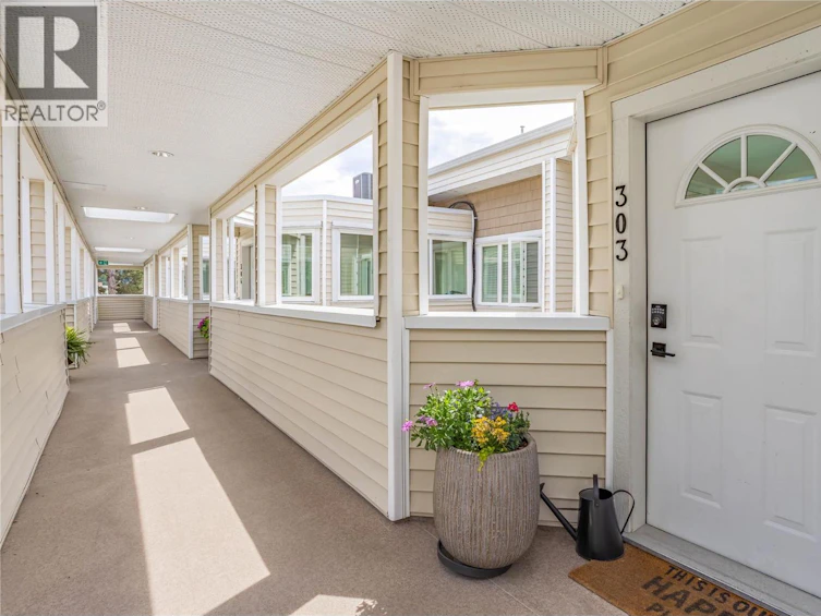303-4004 Bluebird Road, Kelowna, BC, V1X 1X6 - 6