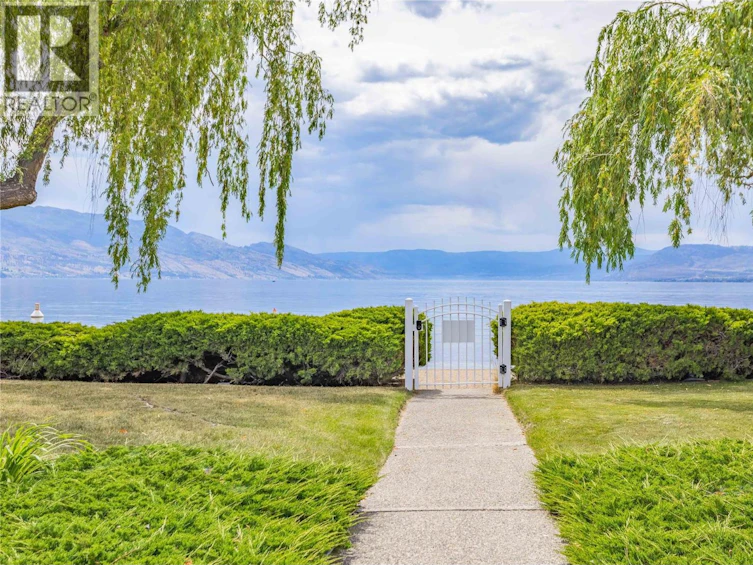 303-4004 Bluebird Road, Kelowna, BC, V1X 1X6 - 44