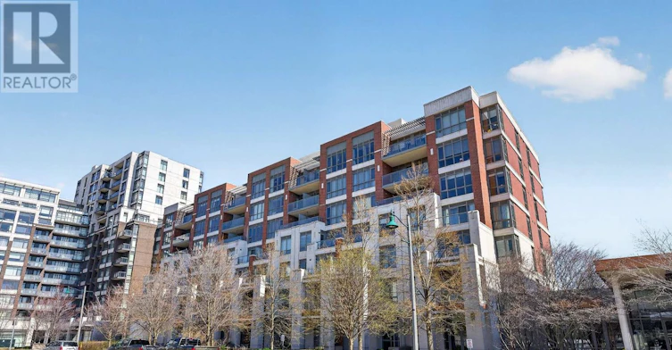 304-57 Upper Duke Crescent, Markham, ON, L6G 0B9 - 4