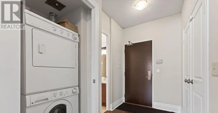 304-57 Upper Duke Crescent, Markham, ON, L6G 0B9 - 11