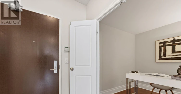 304-57 Upper Duke Crescent, Markham, ON, L6G 0B9 - 6