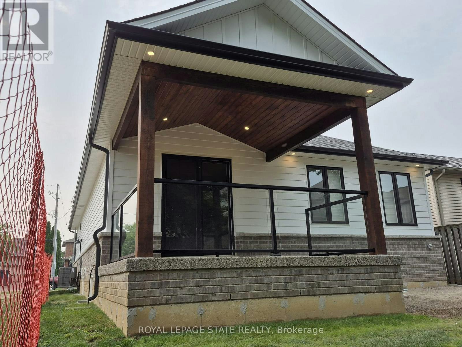 MAIN-115 Chesley Street, Hamilton, ON, L9C 3V9 - 25