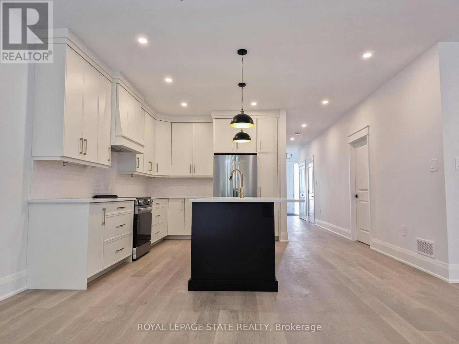 MAIN-115 Chesley Street, Hamilton, ON, L9C 3V9 - 5