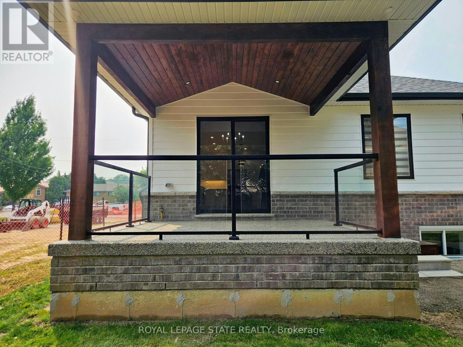 MAIN-115 Chesley Street, Hamilton, ON, L9C 3V9 - 24