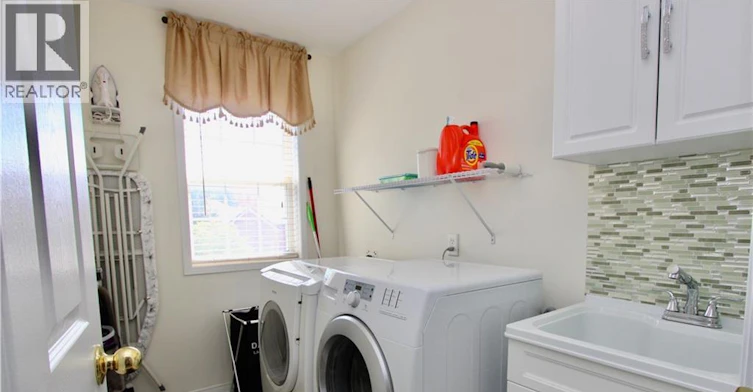114 Blackburn Drive, Brantford, ON, N3T 6S2 - 26