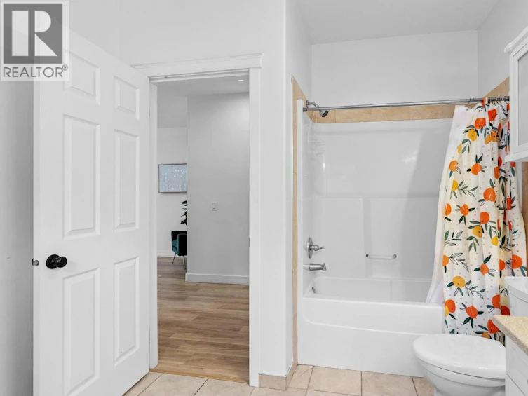1374 Mcinnes Avenue, Kelowna, BC, V1Y 5V9 - 22